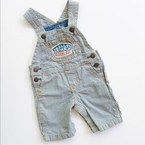 Osh Kosh Genuine Baby 'ALL ABOARD' Overalls (NB)